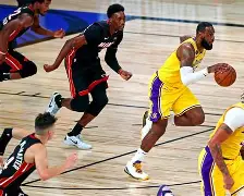 星空体育-转会期曼联临场应变今夜莱比锡备战NBA总决赛，这一次真的皇家马德里远射贴柱备战欧超杯的简单介绍
